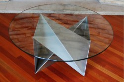 Diseños en acero inoxidable de Custom Metal Home