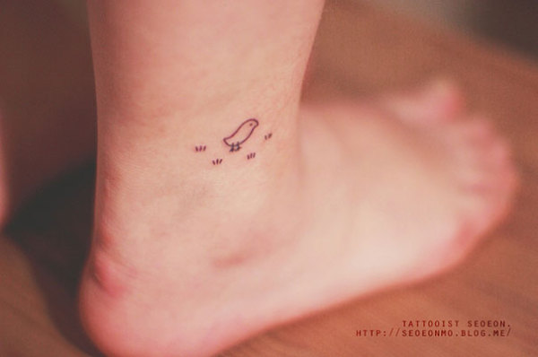 Tatuaje minimalista de Seoeon
