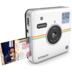 Socialmatic, vuelve la mítica Polaroid para dejarnos imprimir o compartir en redes sociales con sólo pulsar un botón.