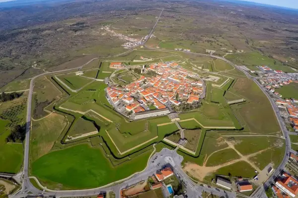 Conoce Almeida, el impresionante pueblo con forma de estrella en Portugal